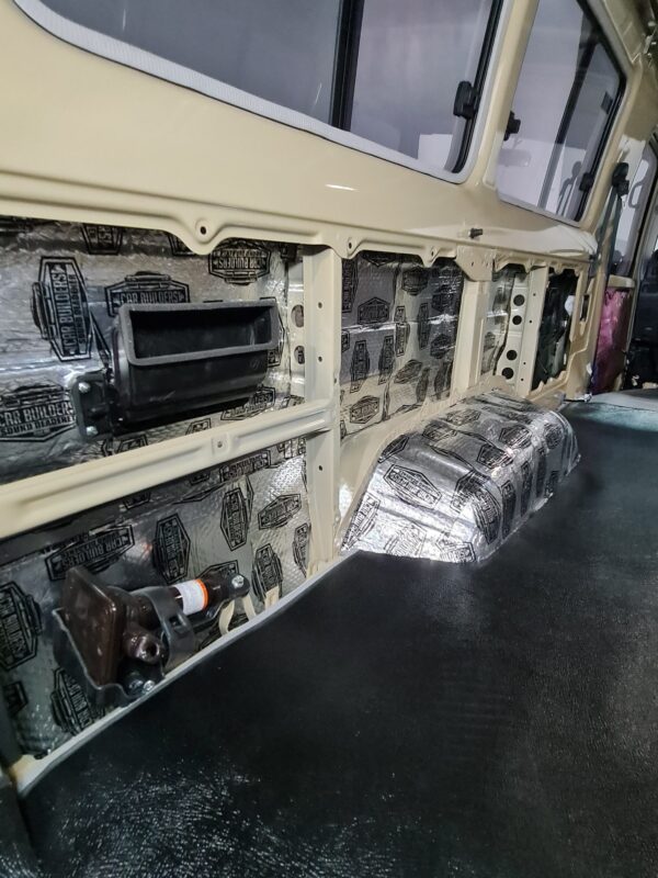 Al Deira Package with Foam Cell Shocks