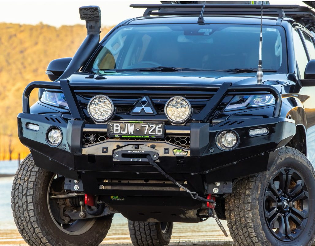 TRITON MR 2019+ COMMERCIAL DELUXE BULL BAR