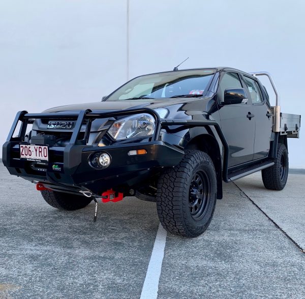 ISUZU D-MAX 2016-2019 DELUXE COMMERCIAL BULL BAR