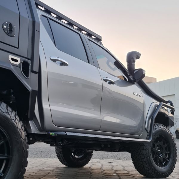 HILUX REVO 2015+ STEEL SIDE STEPS & RAILS