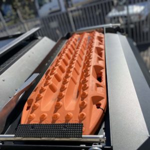THE RECOVERY TRAX TRAY