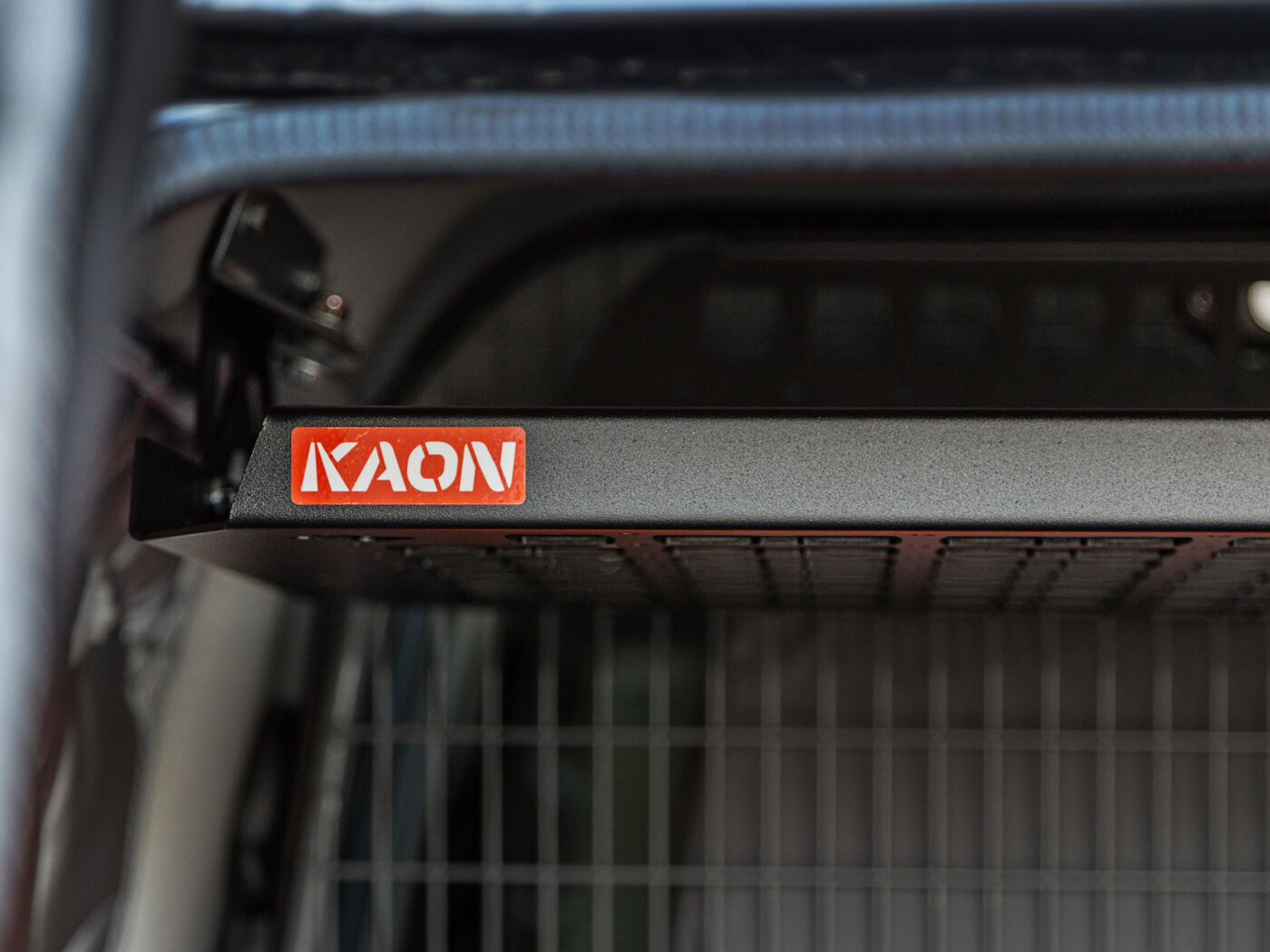 LC76 Standalone Rear Roof Shelf