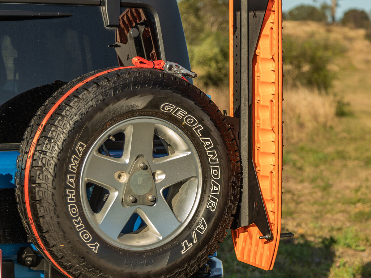 Out-Back Maxtrax/TRED Mount & Spare Tyre Mount