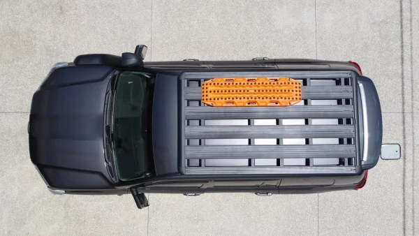 MAXTRAX Xtreme Flat Rack Mount