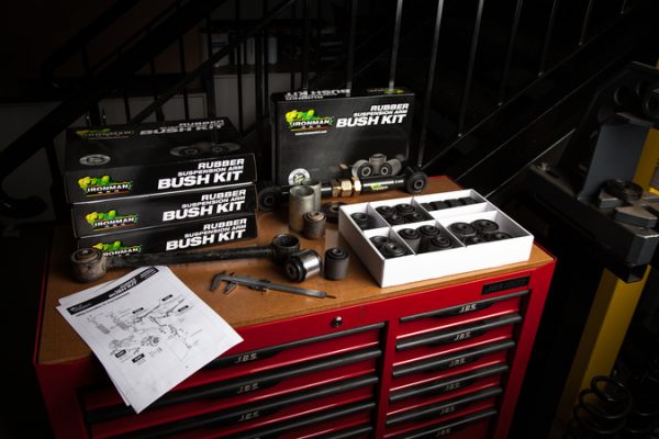 Y61 PICKUP 2000+ BUSHING KIT WITH OFFSET RADIUS ARM BUSHINGS