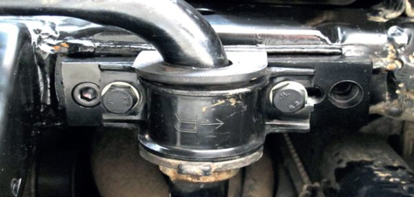 FORTUNER FRONT SWAY BAR SPACER KIT