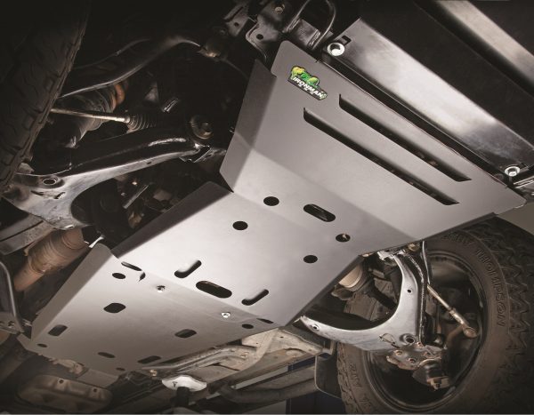 TOYOTA HILUX REVO 2015+ UNDERBODY PROTECTION