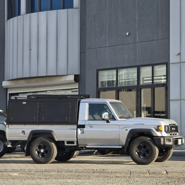 LC79 SINGLE CAB CANOPY