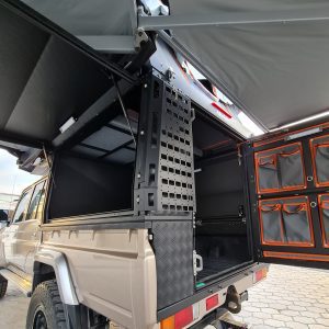 LC79 CANOPY CAMPER