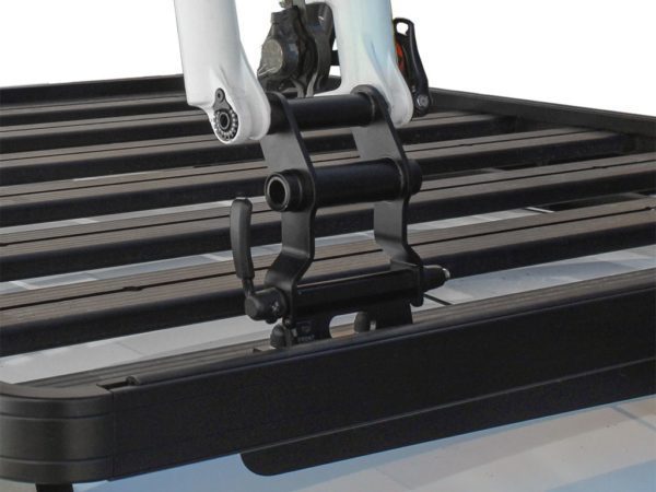 THRU AXLE ADAPTER FOR FORK MOUNT BIKE CARRIER – BY FRONT RUNNER