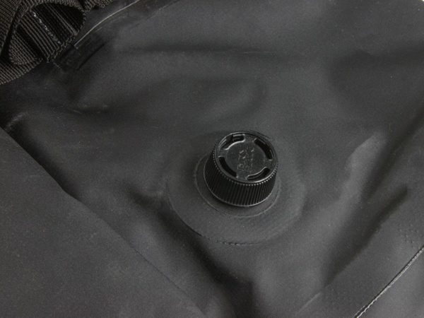TYPHOON BAG – BY FRONT RUNNER