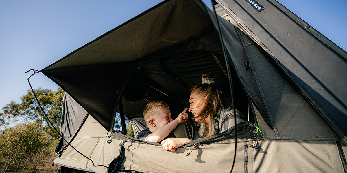 URSA 1300 ROOFTOP TENT